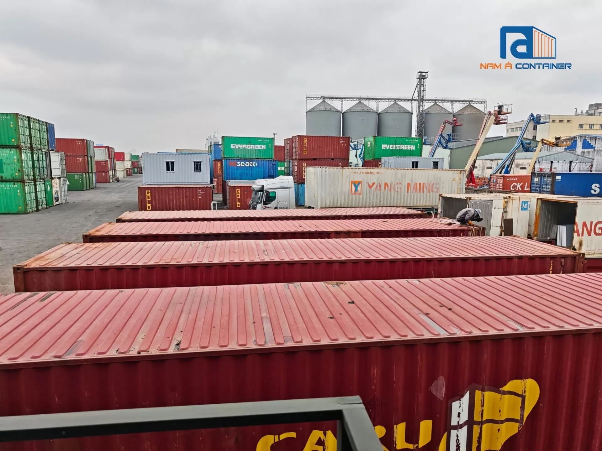 nơi b&aacute;n container cũ uy t&iacute;n tại Hải Ph&ograve;ng