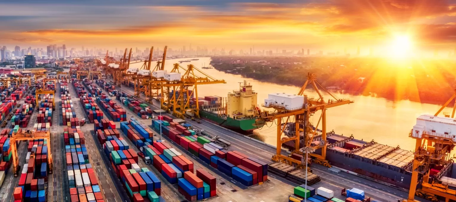 Thiết kế thi công theo yêu cầu