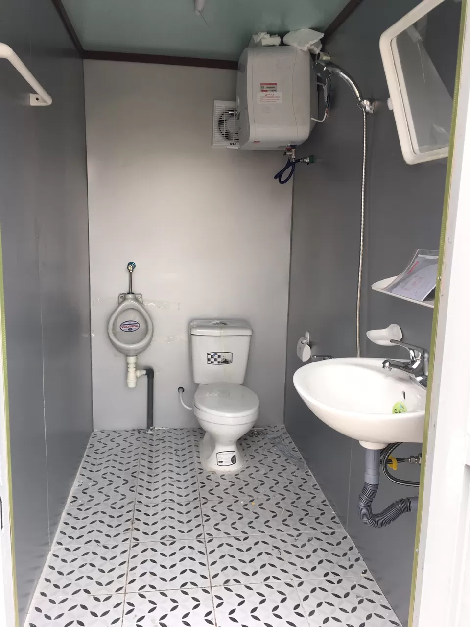 Container nhà vệ sinh 20 feet